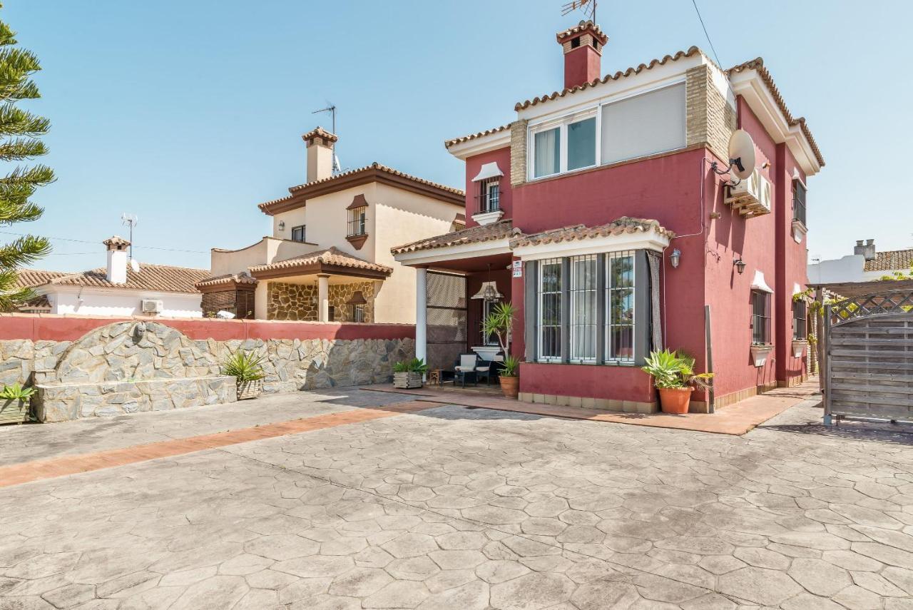 Villa Marty - Mayores De 25 Anos Chiclana de la Frontera Zewnętrze zdjęcie